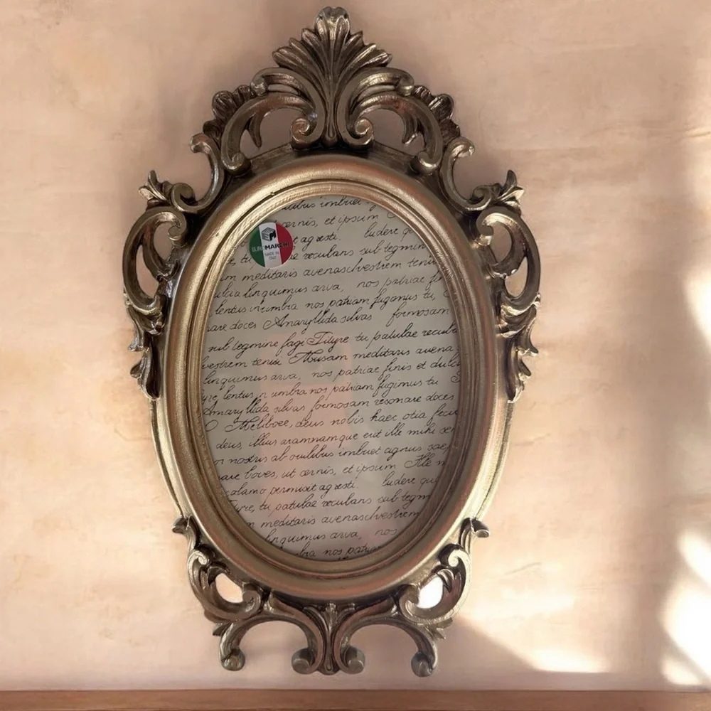 Elegant gold baroque style Ornate Oval Photo Frame